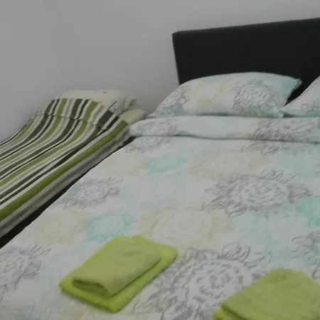 In Brodarica With Sea View, Balcony, Air Conditioning, Wifi * Razine