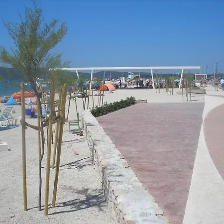 In Brodarica With Sea View, Balcony, Air Conditioning, Wifi * Razine