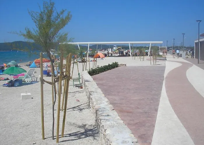 In Brodarica With Sea View, Balcony, Air Conditioning, Wifi * Razine