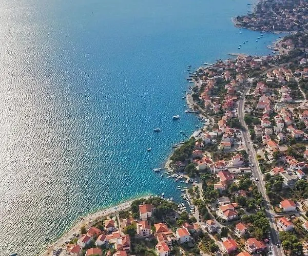 Apartment In Brodarica With Sea View, Balcony, Air Conditioning, Wifi