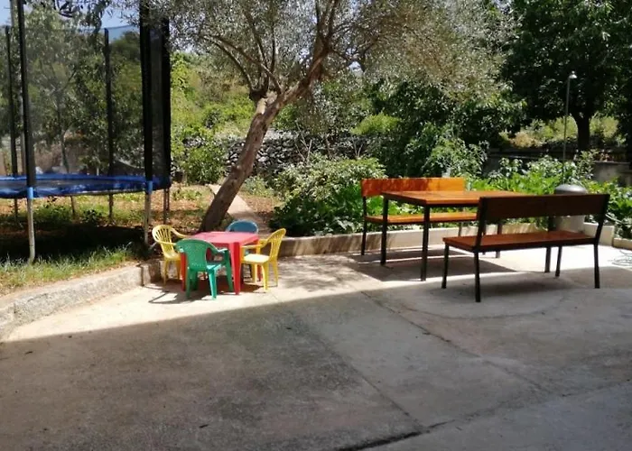 Apartment In Brodarica With Sea View, Balcony, Air Conditioning, Wifi Razine